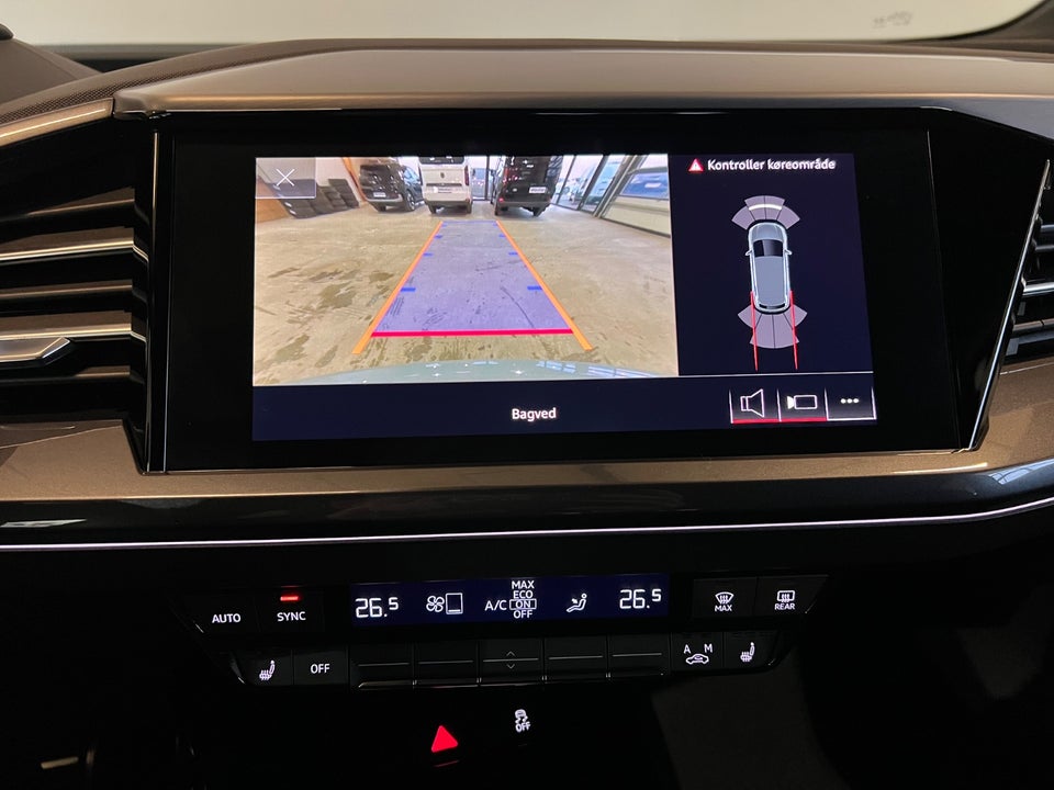 Audi Q4 e-tron 40 S-line 5d