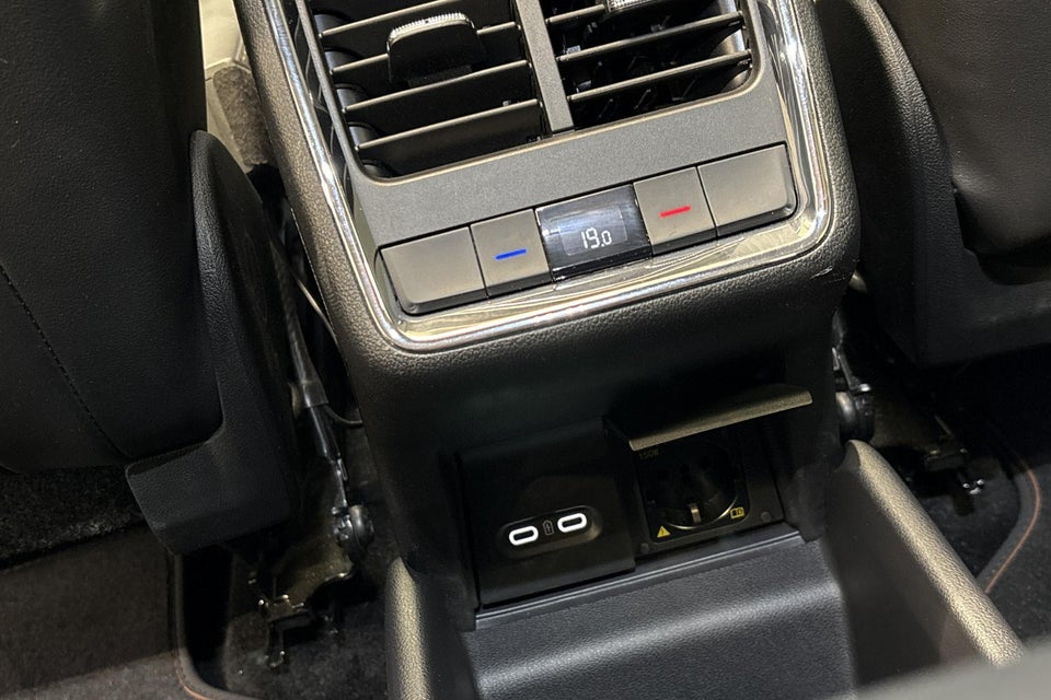 Skoda Enyaq 85 iV Premium 5d