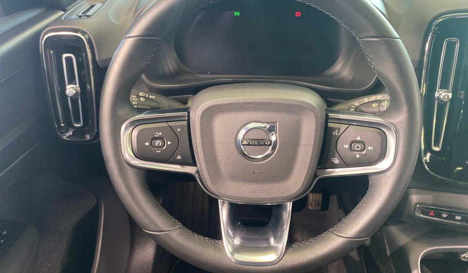 Volvo XC40 P6 ReCharge Core 5d