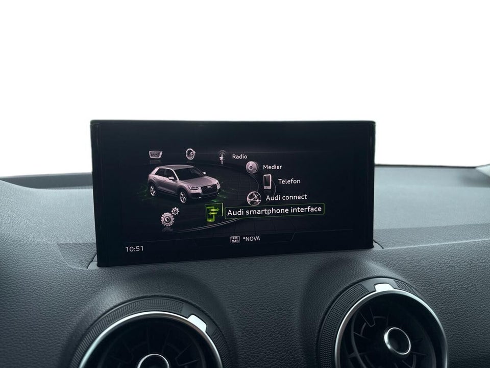 Audi Q2 35 TFSi Prestige S-tr. 5d