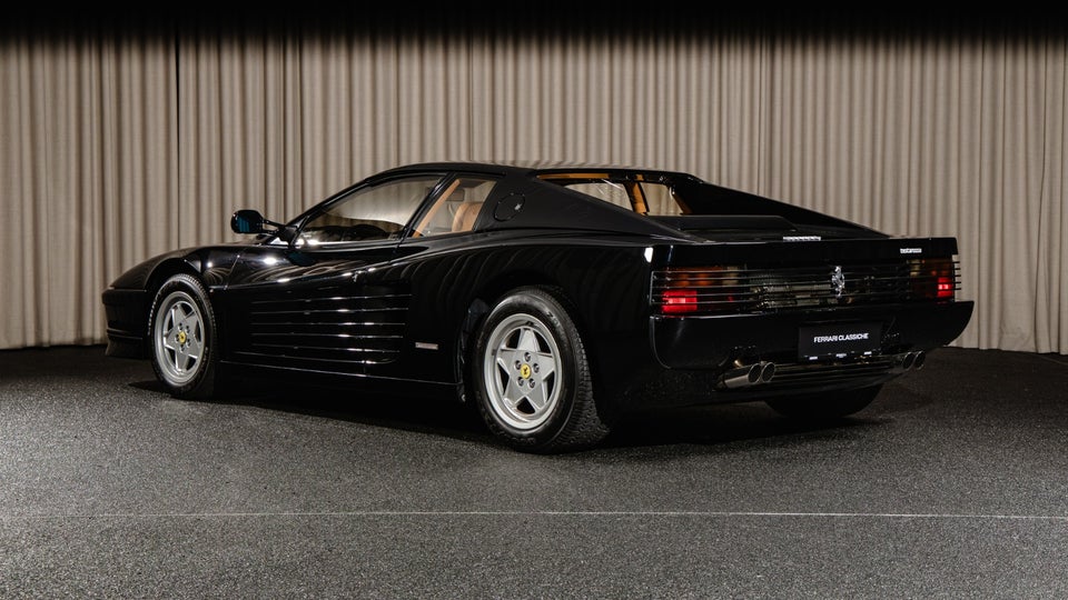 Ferrari Testarossa 4,9  2d