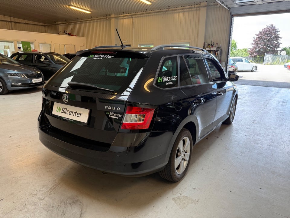 Skoda Fabia 1,0 TSi 95 Tour de France+ Combi 5d