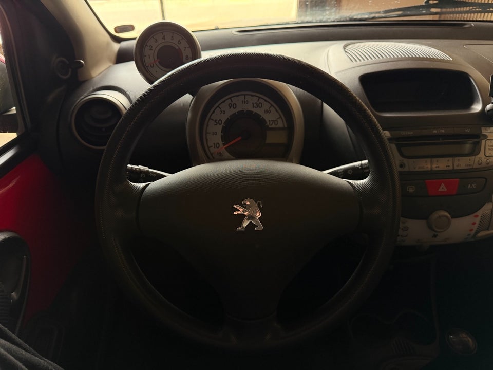Peugeot 107 1,0 Active 5d
