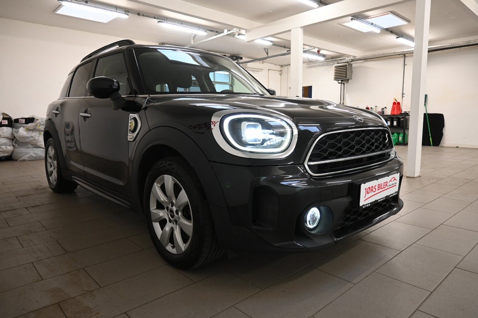 MINI Countryman Cooper SE 1,5 Essential aut. ALL4 5d