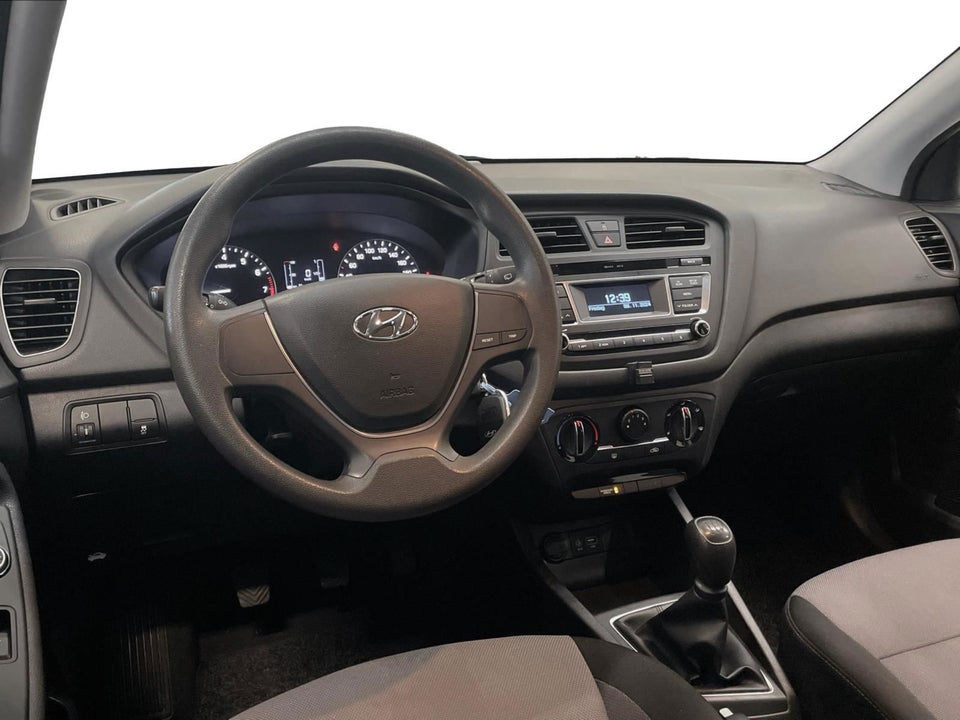 Hyundai i20 1,25 Life 5d