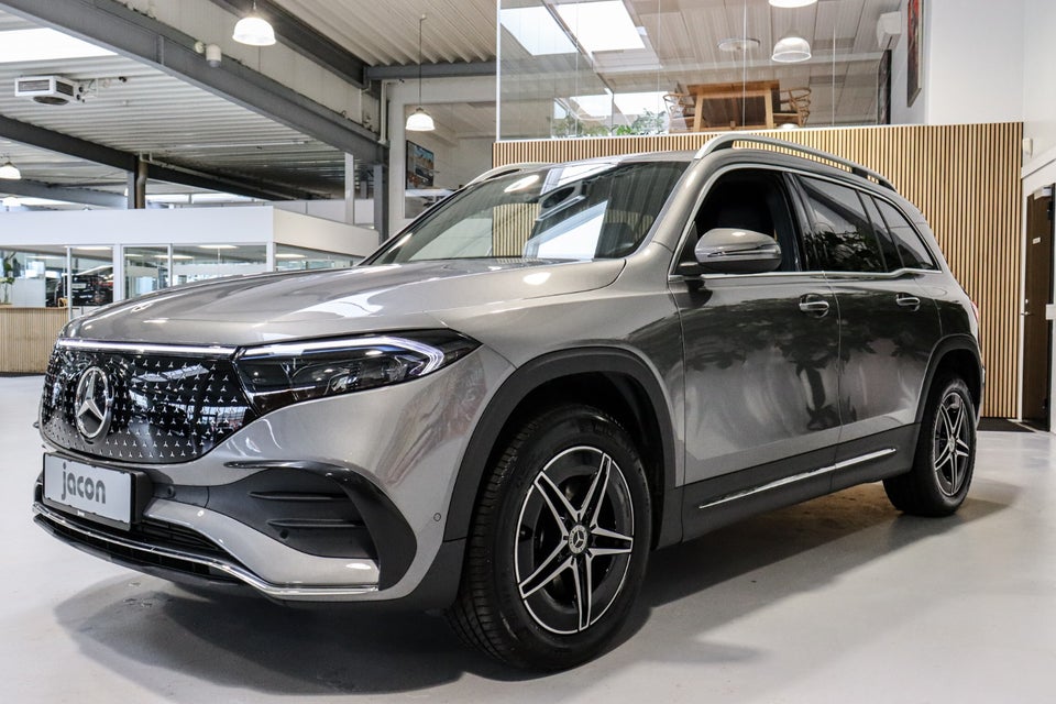 Mercedes EQB250+ AMG Line 7prs 5d