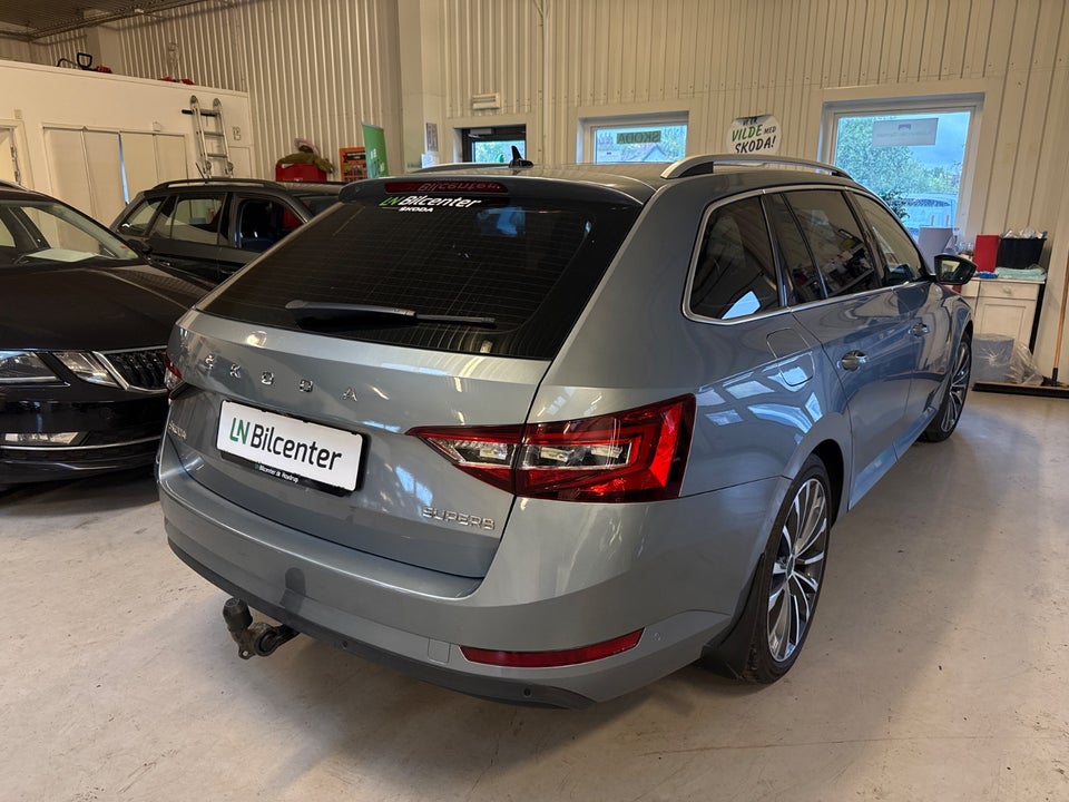 Skoda Superb 1,4 TSi 150 Business Executive Combi DSG 5d