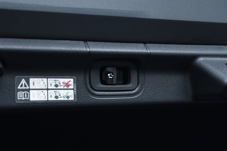 Mercedes EQE350+ AMG Line 4d