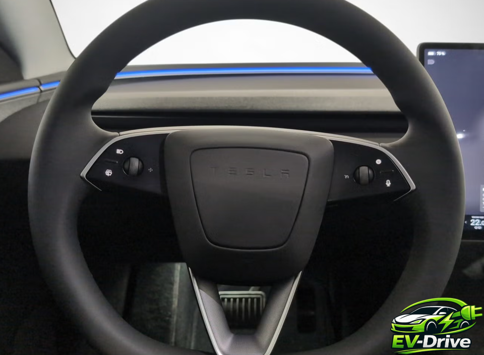 Tesla Model 3 Long Range RWD 4d