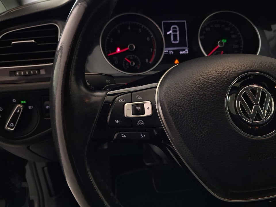 VW Golf VII 1,4 TSi 125 Comfortline DSG 5d