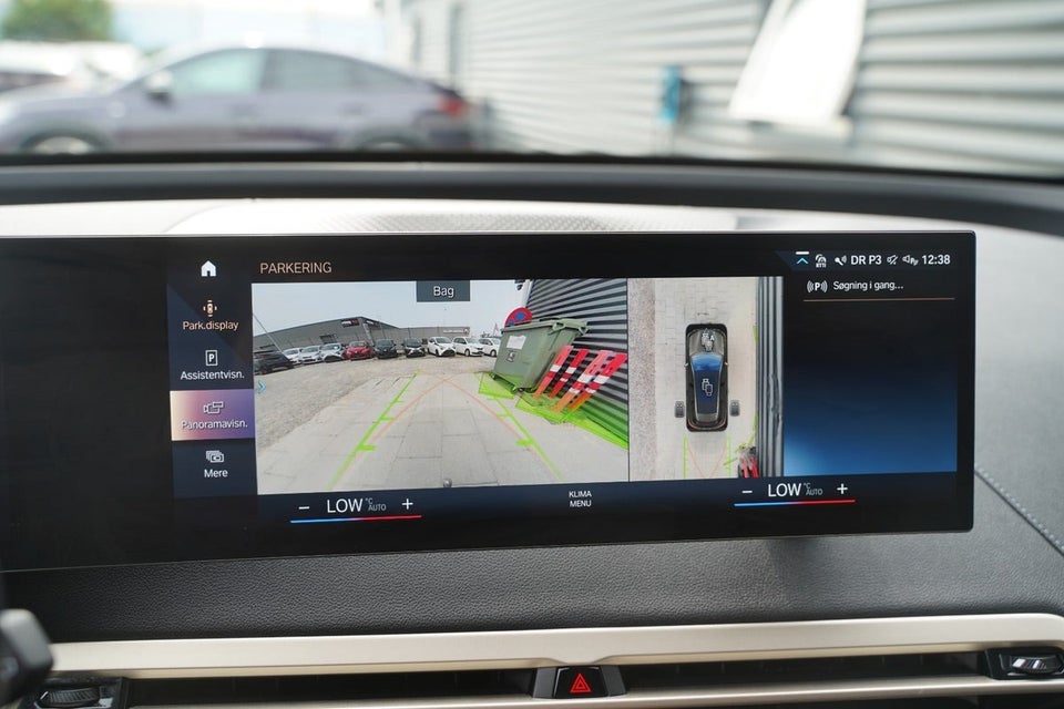 BMW iX xDrive40 Fully Charged Sport 5d