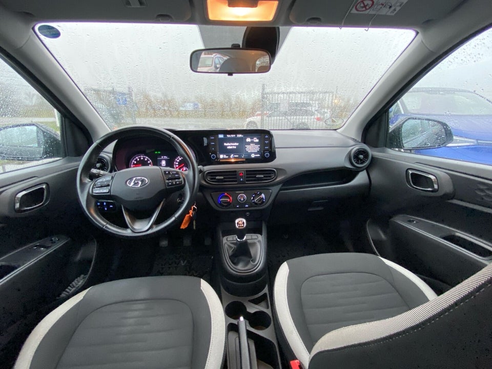 Hyundai i10 1,0 MPi Essential Komfort 5d