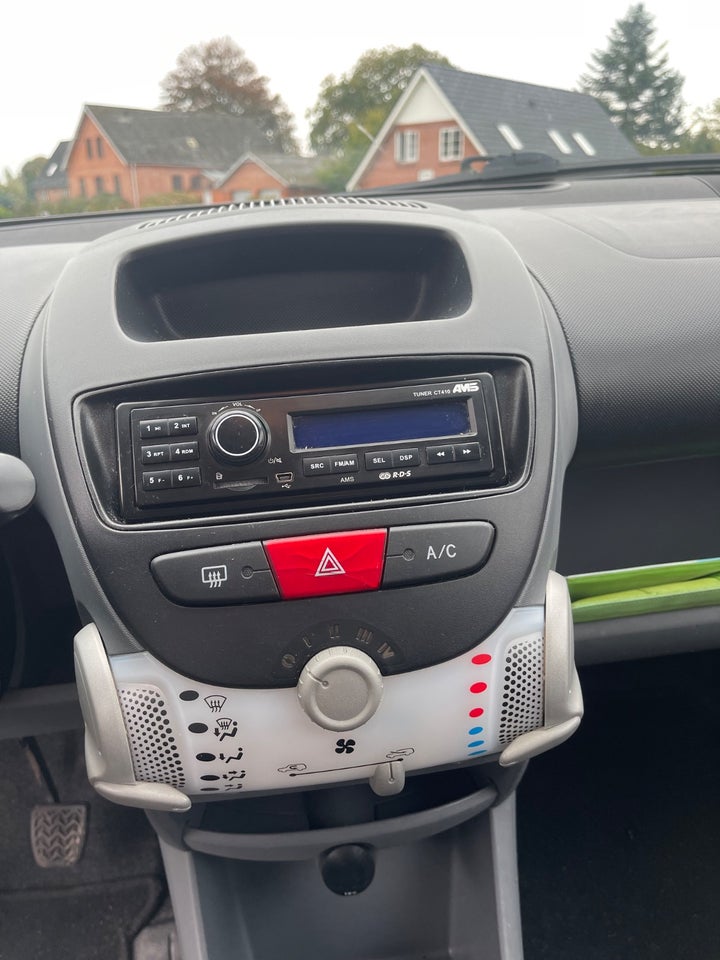 Peugeot 107 1,0 Comfort 5d