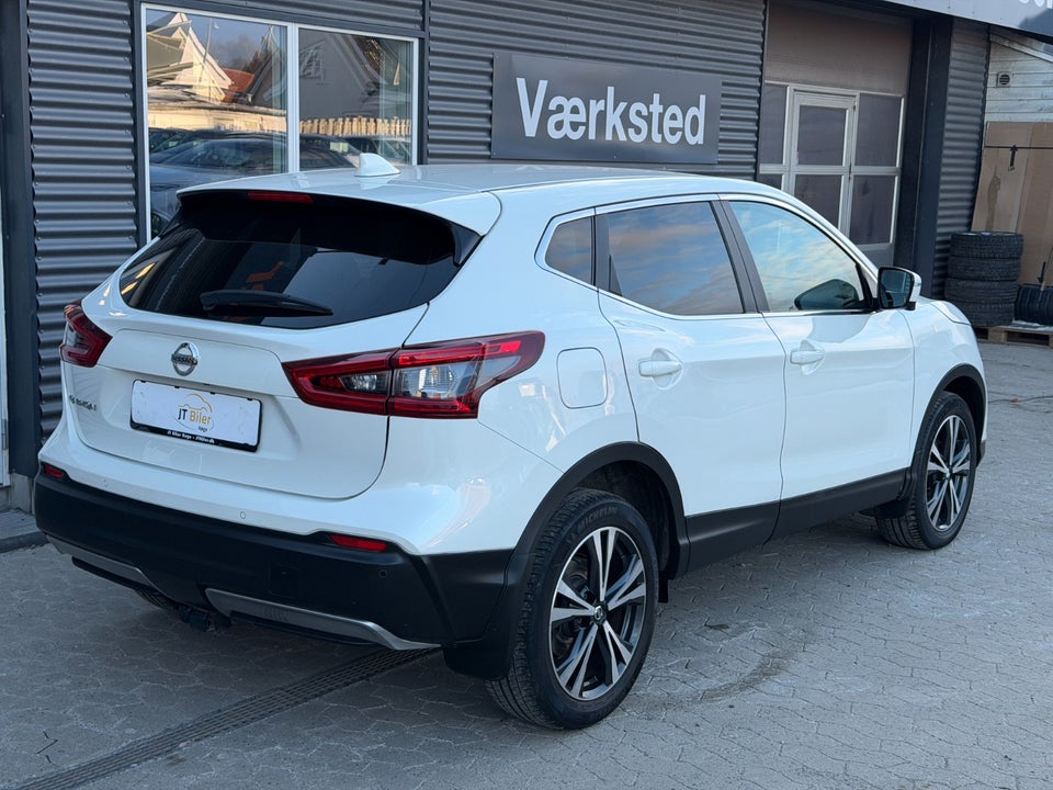 Nissan Qashqai 1,3 Dig-T 160 N-Connecta DCT 5d