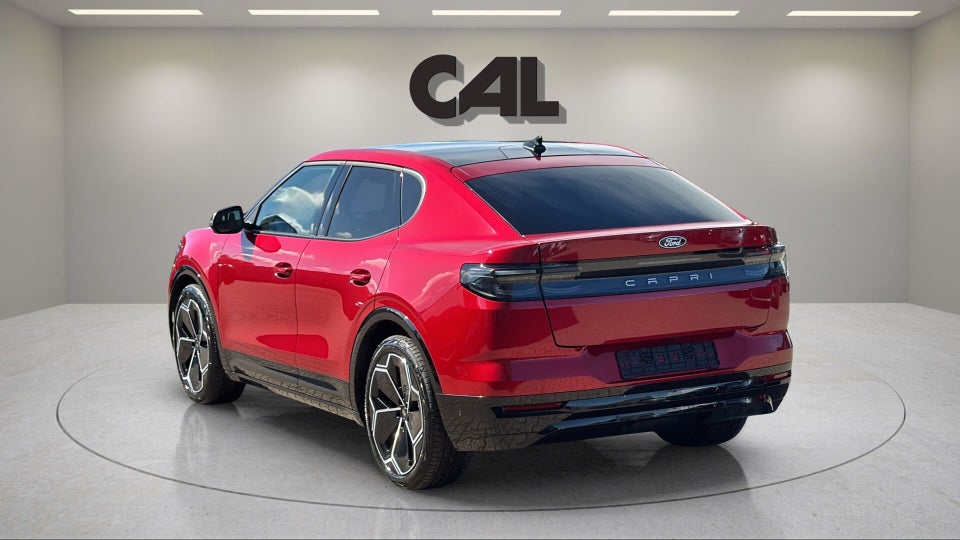 Ford Capri 79 Premium Extended Range AWD 5d