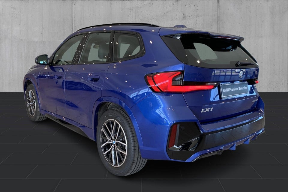 BMW iX1 eDrive20 M-Sport 5d