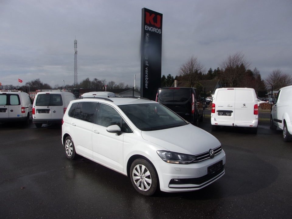 VW Touran 2,0 TDi 115 Comfortline Family DSG 7prs 5d