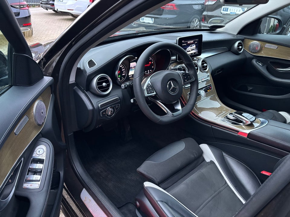 Mercedes C220 2,2 BlueTEC AMG Line stc. 5d