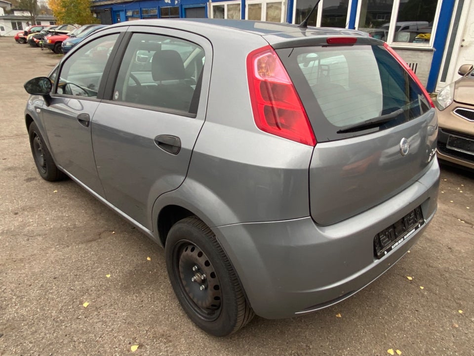 Fiat Grande Punto 1,4 Dynamic 5d