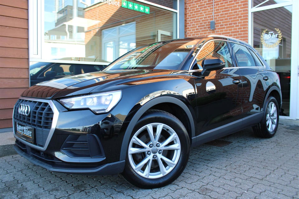 Audi Q3 35 TDi S-tr. 5d