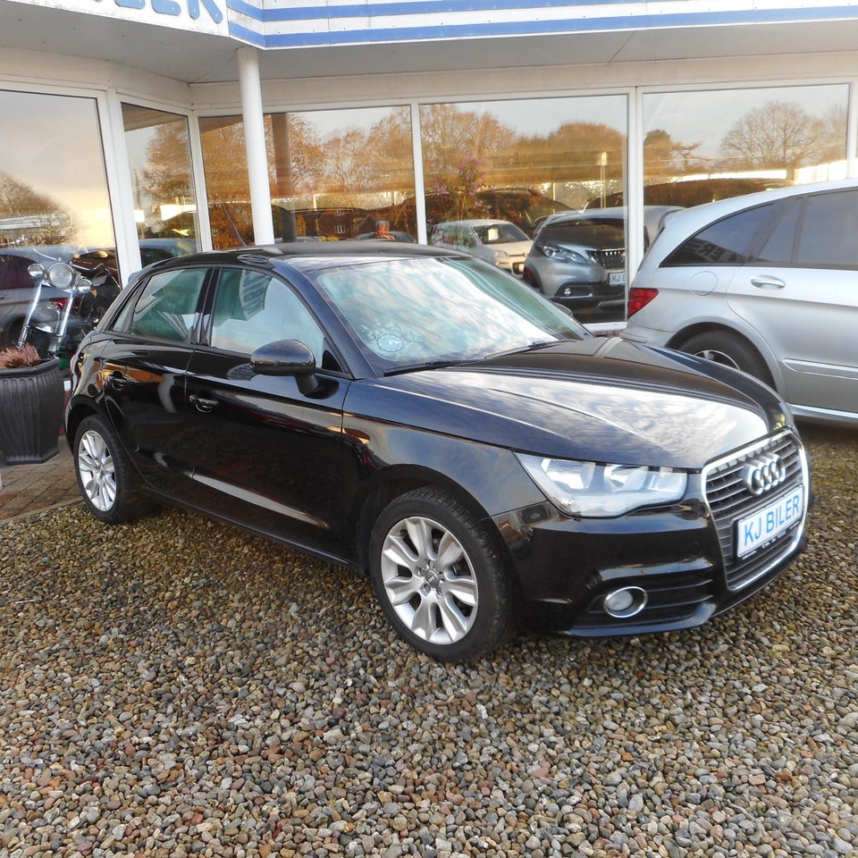 Audi A1 1,2 TFSi 86 Ambition Sportback 5d