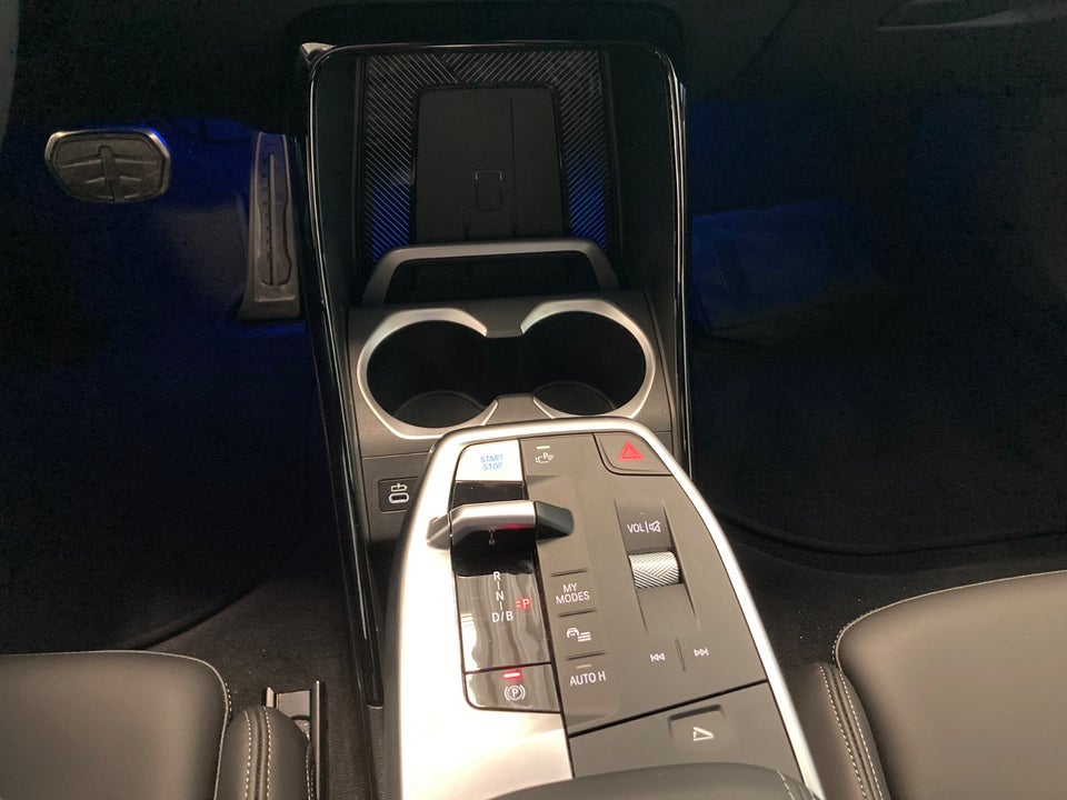 BMW iX2 xDrive30 M-Sport 5d