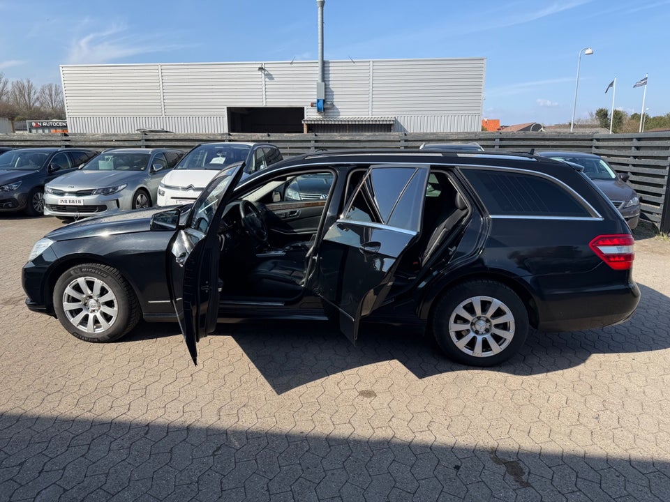 Mercedes E200 2,2 CDi stc. aut. BE 5d