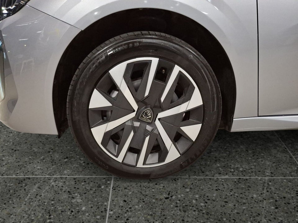 Peugeot e-208 50 Style 5d