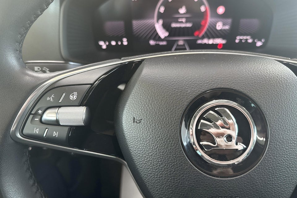 Skoda Karoq 1,0 TSi 115 Selection 5d