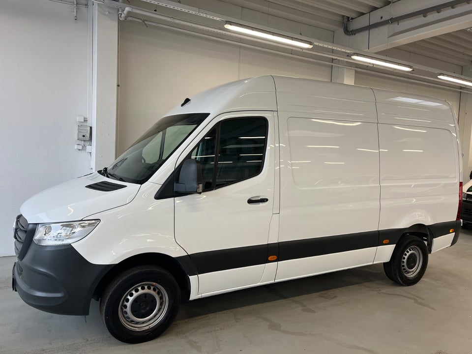 Mercedes Sprinter 317 2,0 CDi A2 Kassevogn PRO aut. RWD