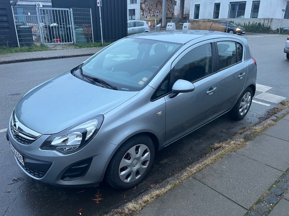 Opel Corsa 1,2 16V Enjoy 5d