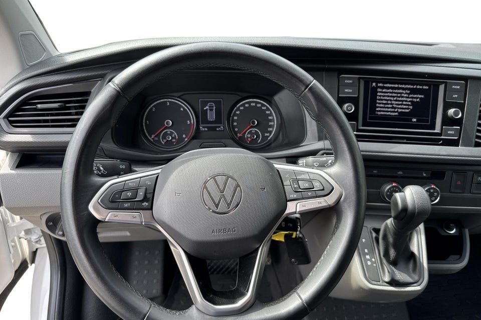 VW Transporter 2,0 TDi 150 Kassevogn DSG lang