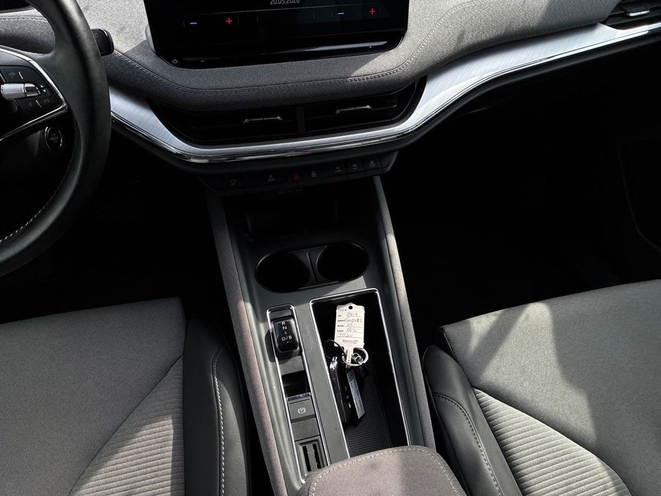 Skoda Enyaq 60 iV Loft 5d