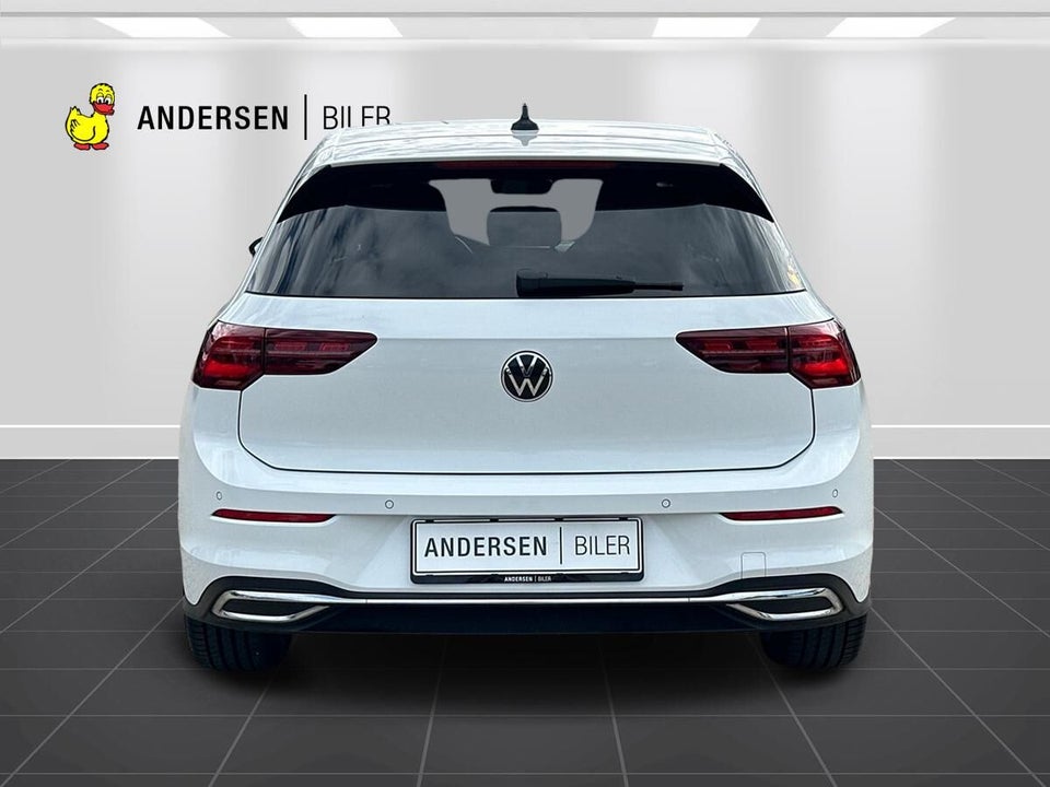 VW Golf VIII 1,4 GTE DSG 5d