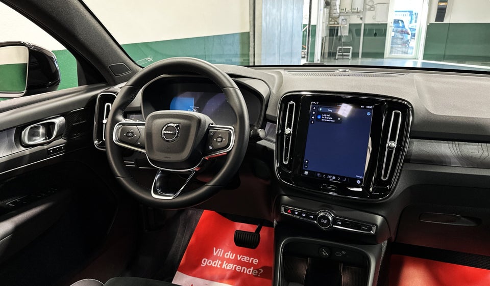 Volvo EC40 Extended Range Black Edition Ultra 5d