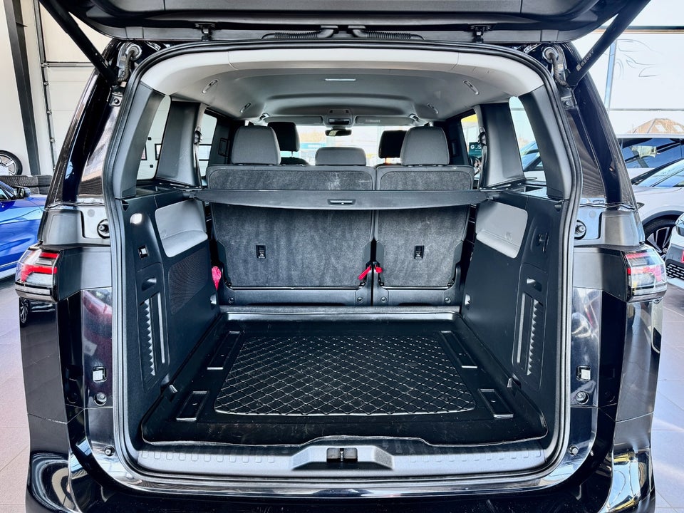 VW ID.Buzz 77 Pro SWB 5d