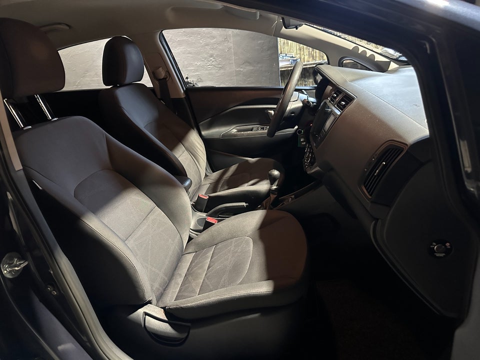 Kia Rio 1,2 CVVT Active 5d