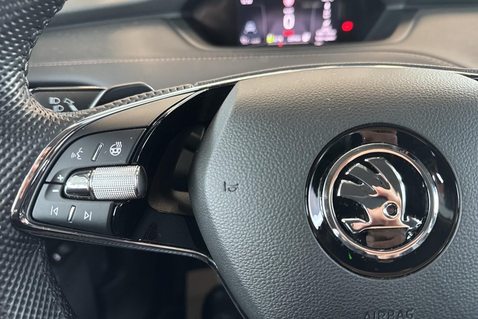 Skoda Enyaq 80 iV Suite 5d