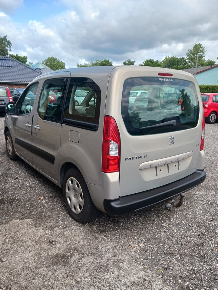 Peugeot Partner Tepee 1,6 HDi 75 Comfort+ 5d