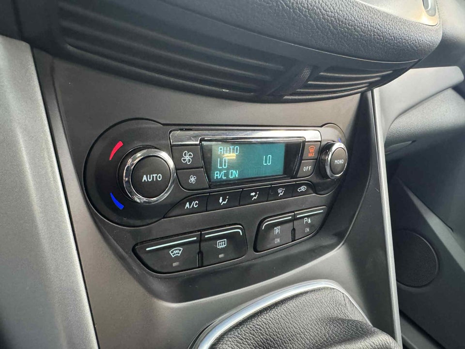 Ford C-MAX 2,0 TDCi 140 Titanium 5d