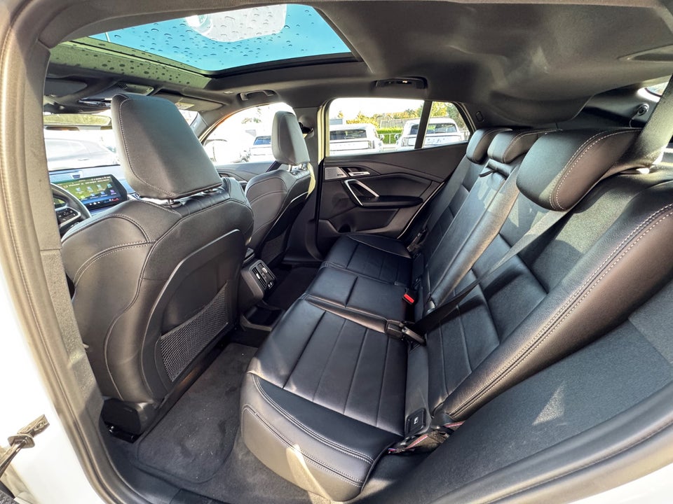BMW iX2 xDrive30 M-Sport Premium 5d