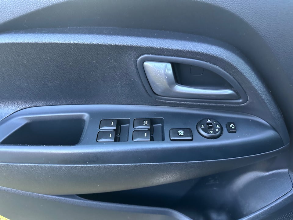 Kia Rio 1,2 CVVT Limited 5d