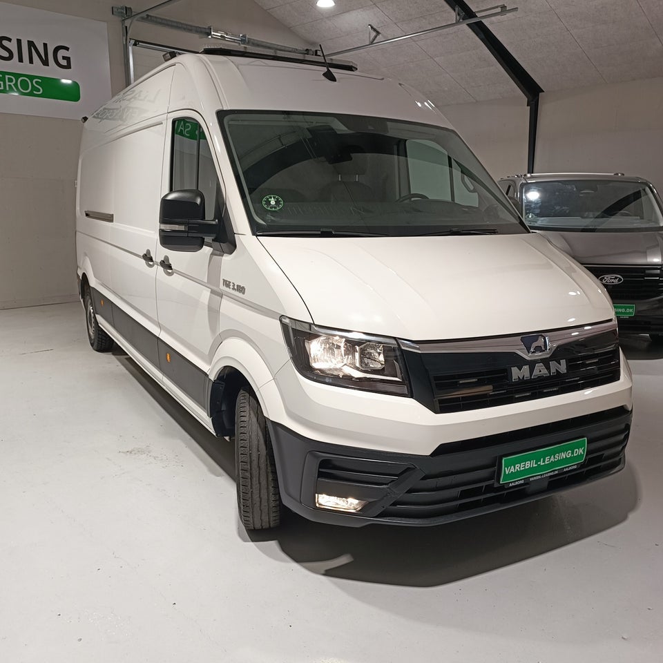 MAN TGE 2,0 3.180 Kassevogn L4H3 aut. FWD