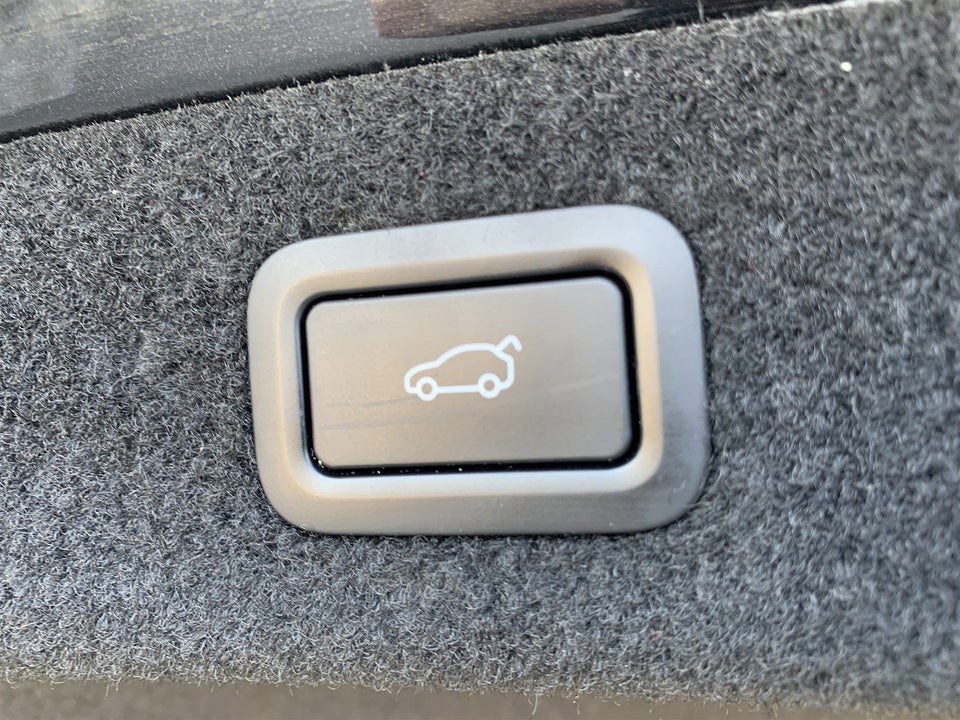 Xpeng P7 Performance 4d