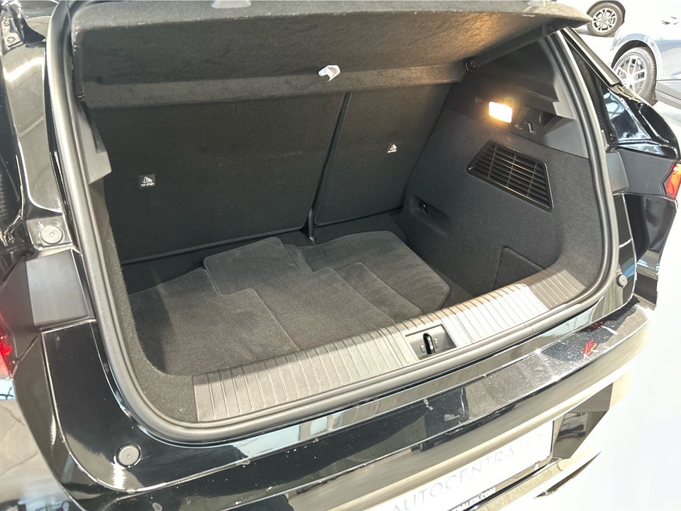 Renault Megane E-Tech 60 Iconic 5d