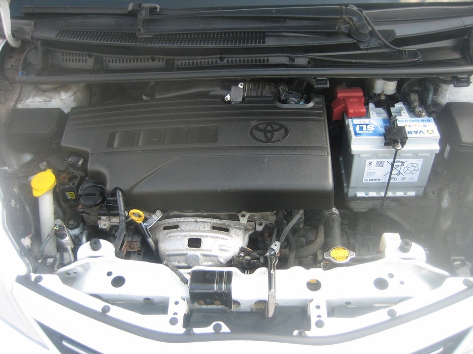 Toyota Yaris 1,3 VVT-i T2 Trend 5d