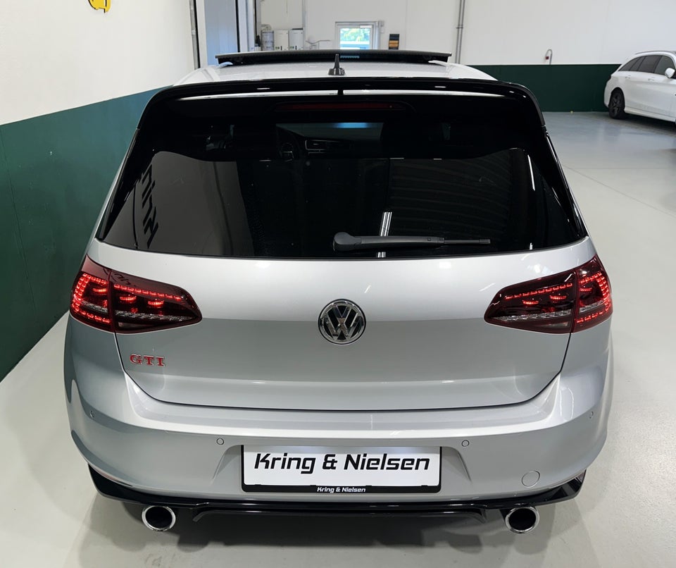 VW Golf VII 2,0 GTi Clubsport DSG 5d