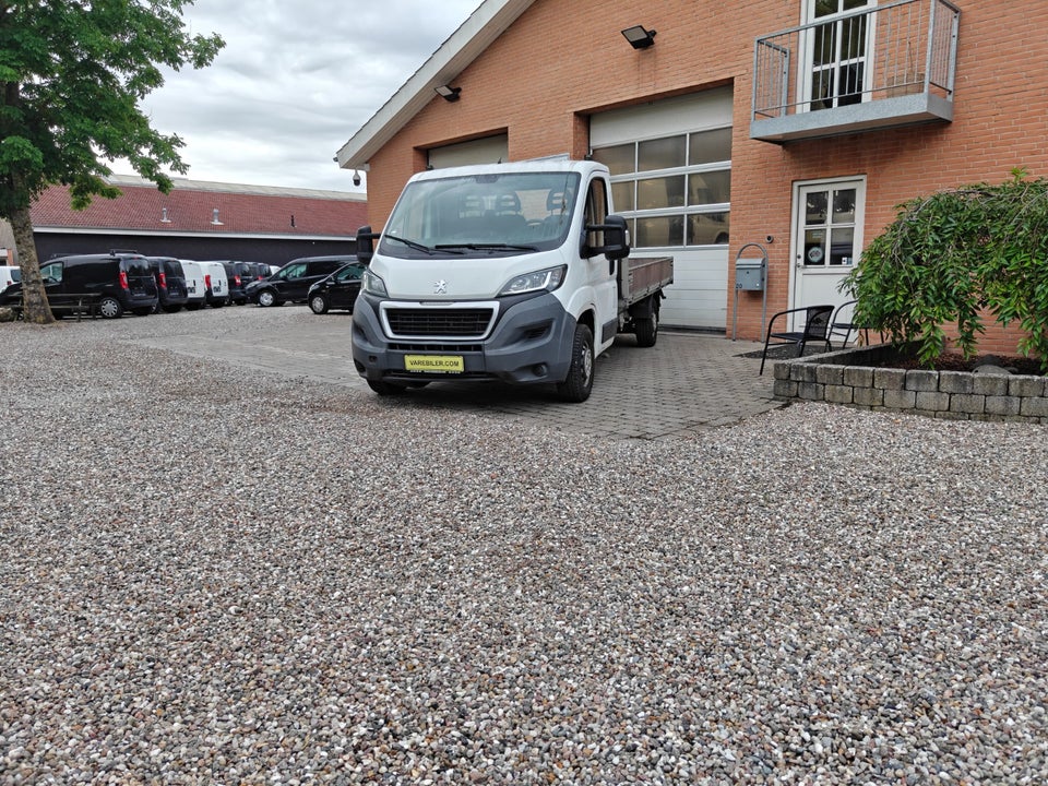 Peugeot Boxer 335 2,2 HDi 130 Ladvogn L3 2d