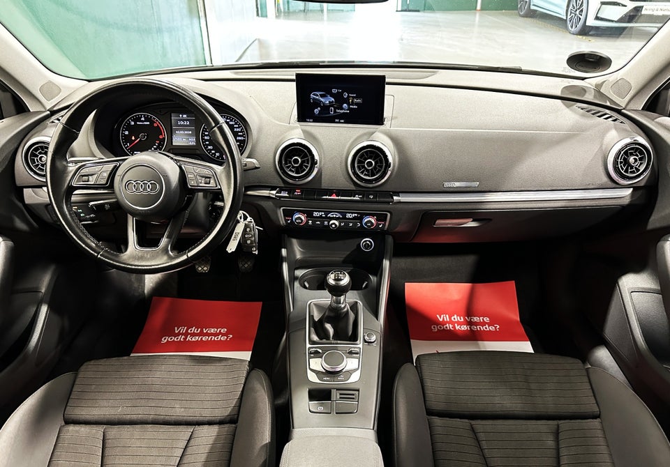 Audi A3 1,6 TDi 110 Sport Sportback 5d