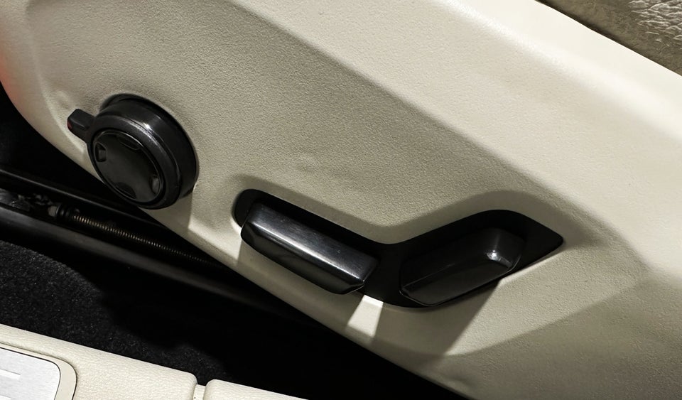 Volvo V60 2,0 D4 190 Inscription aut. 5d